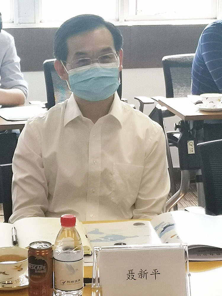 副市長(cháng)一行調研公司技術(shù).jpg